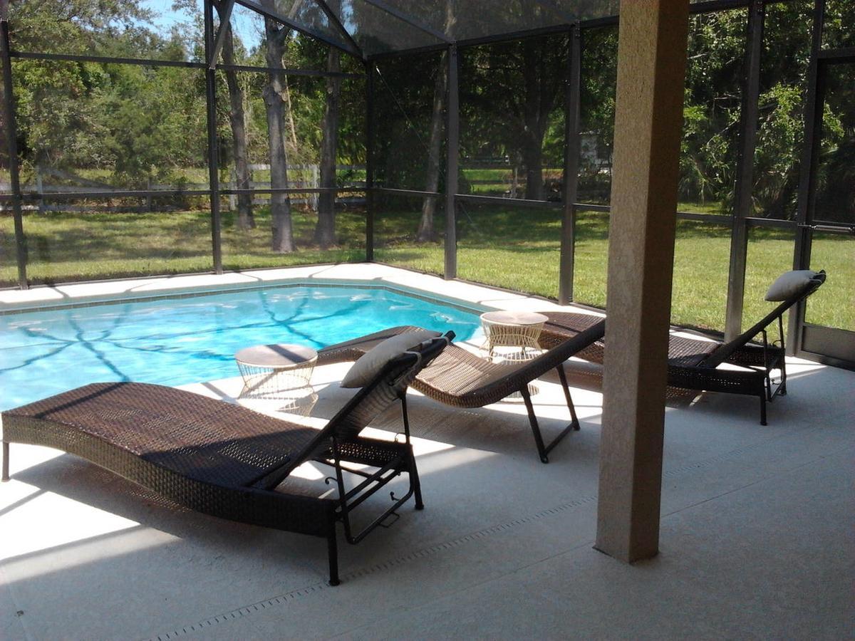 Modern 4 Bedroom House With Swimming Pool Clearwater Exterior photo
